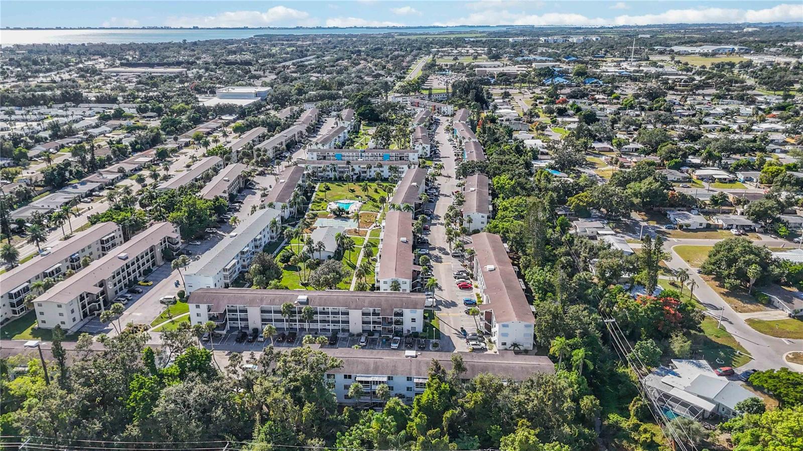 BAYSHORE CONDOMINIUM - Residential