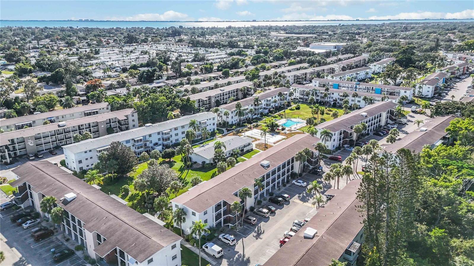 BAYSHORE CONDOMINIUM - Residential