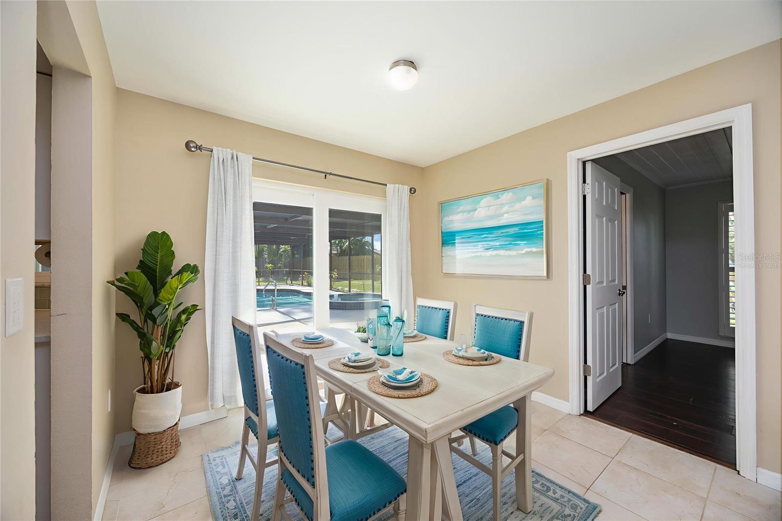 PALMA SOLA - Residential