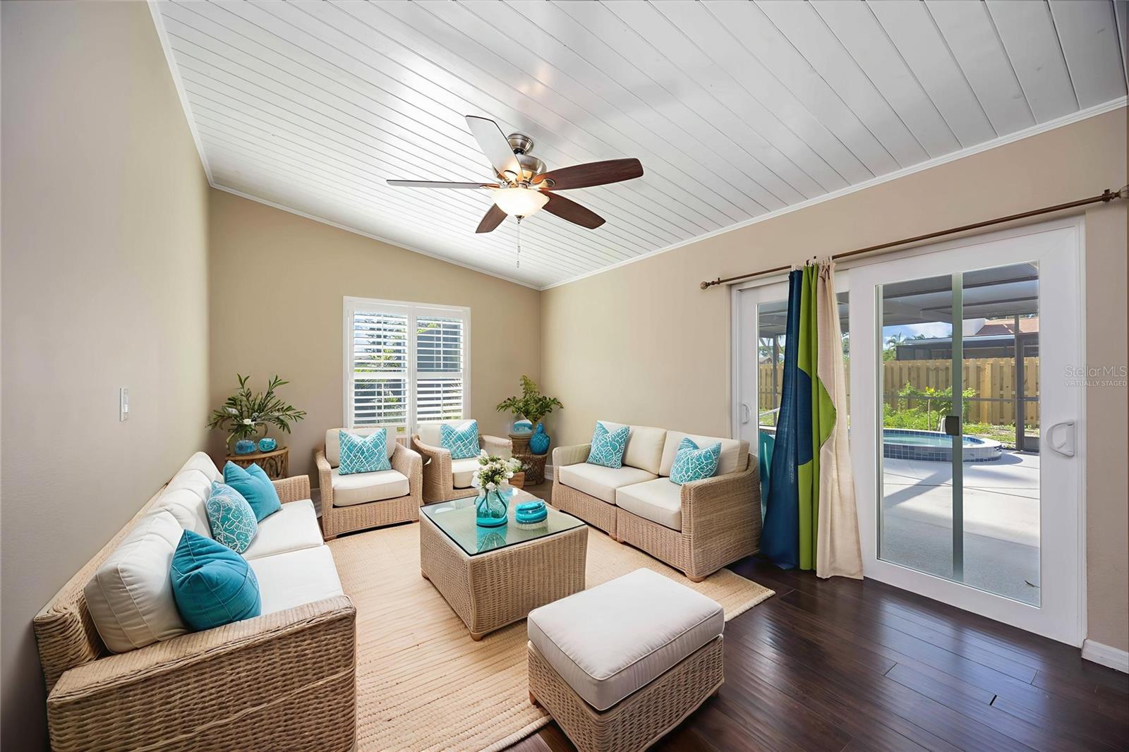 PALMA SOLA - Residential