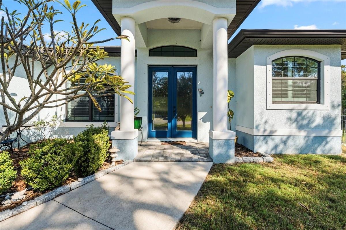 Casas a venda 3 - Jen Dantas 6854 HORNBUCKLE BOULEVARD