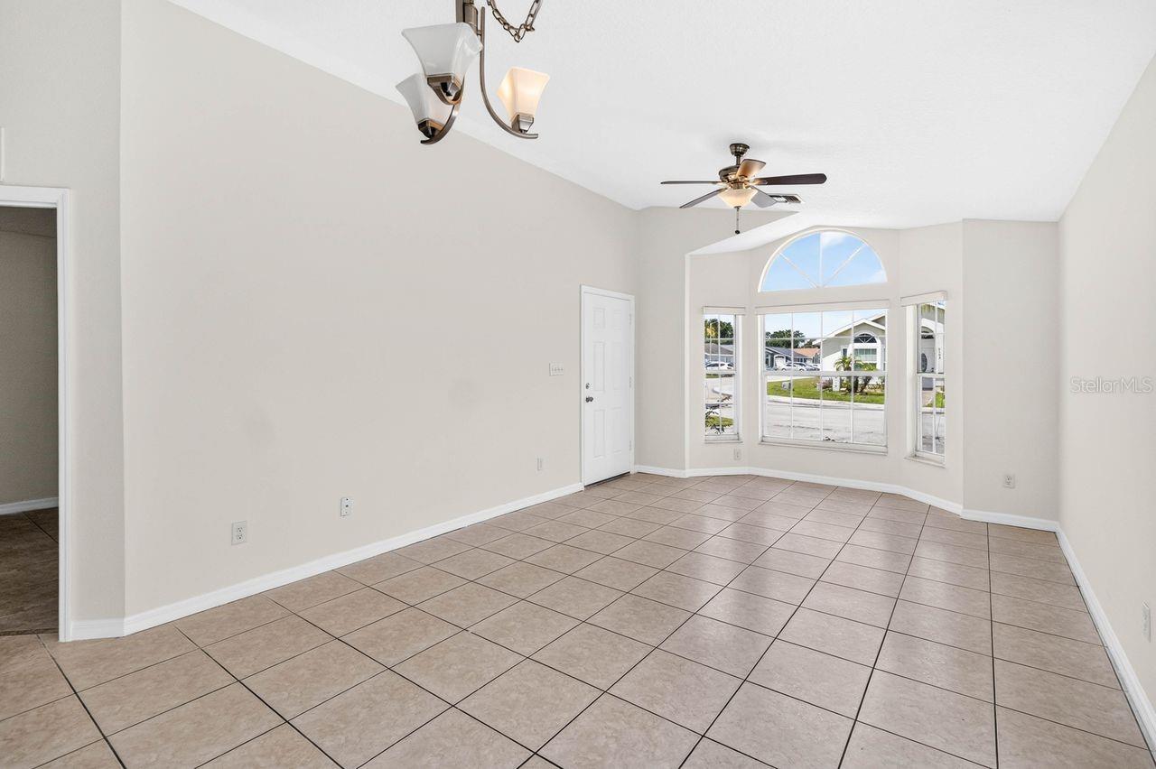 2382 HARBOR TOWN DRIVE