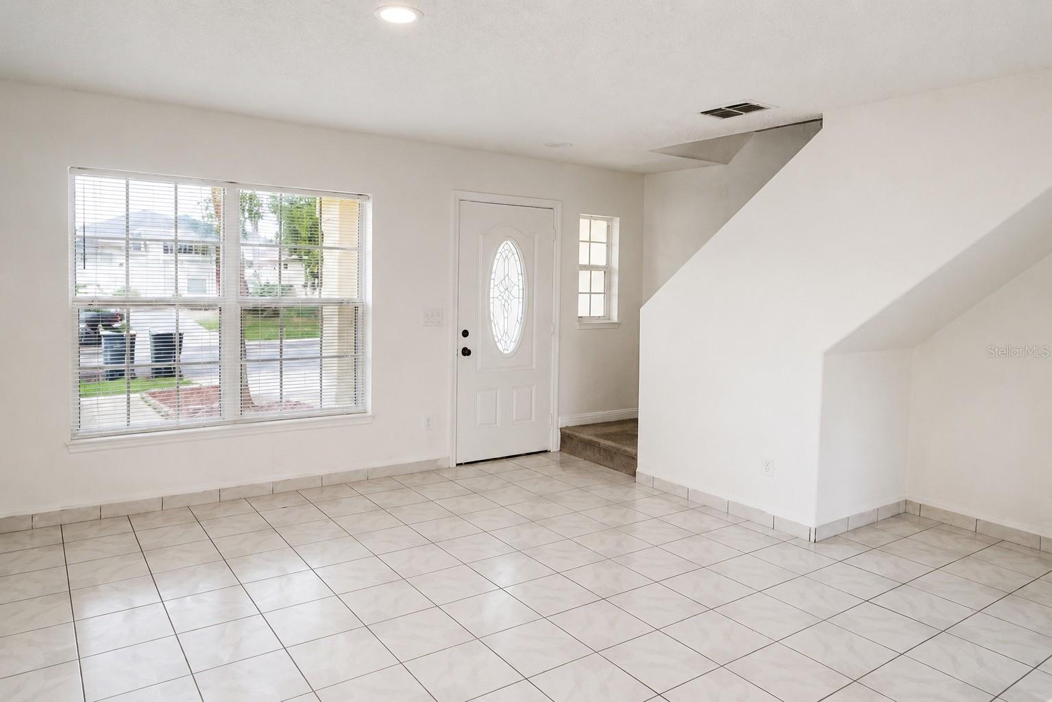 1143 TIMBERBEND CIRCLE