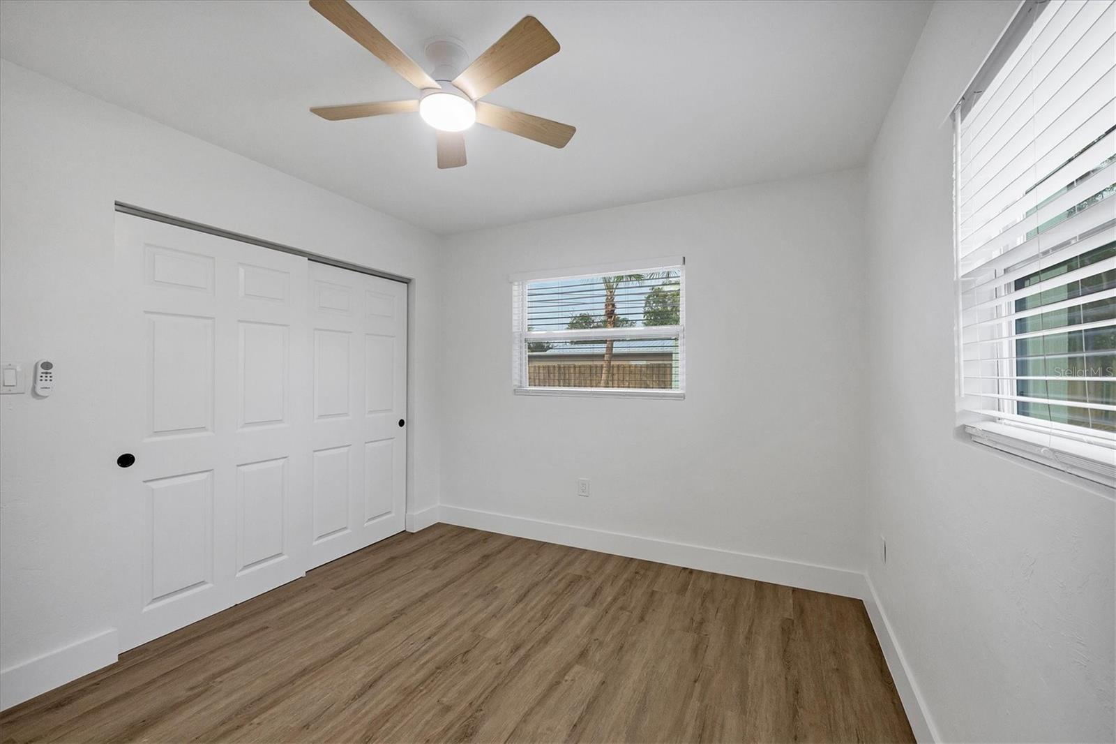 KENSINGTON PARK - Residential