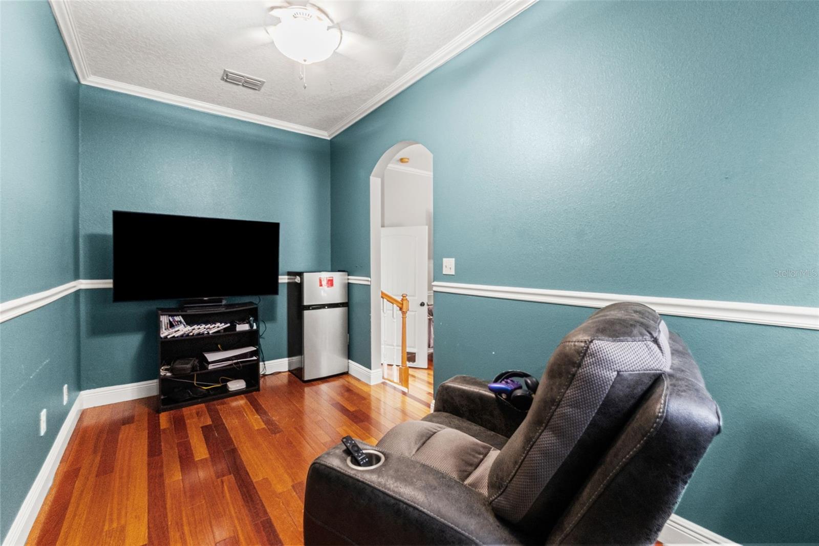 ROYAL HIGHLANDS - Residential