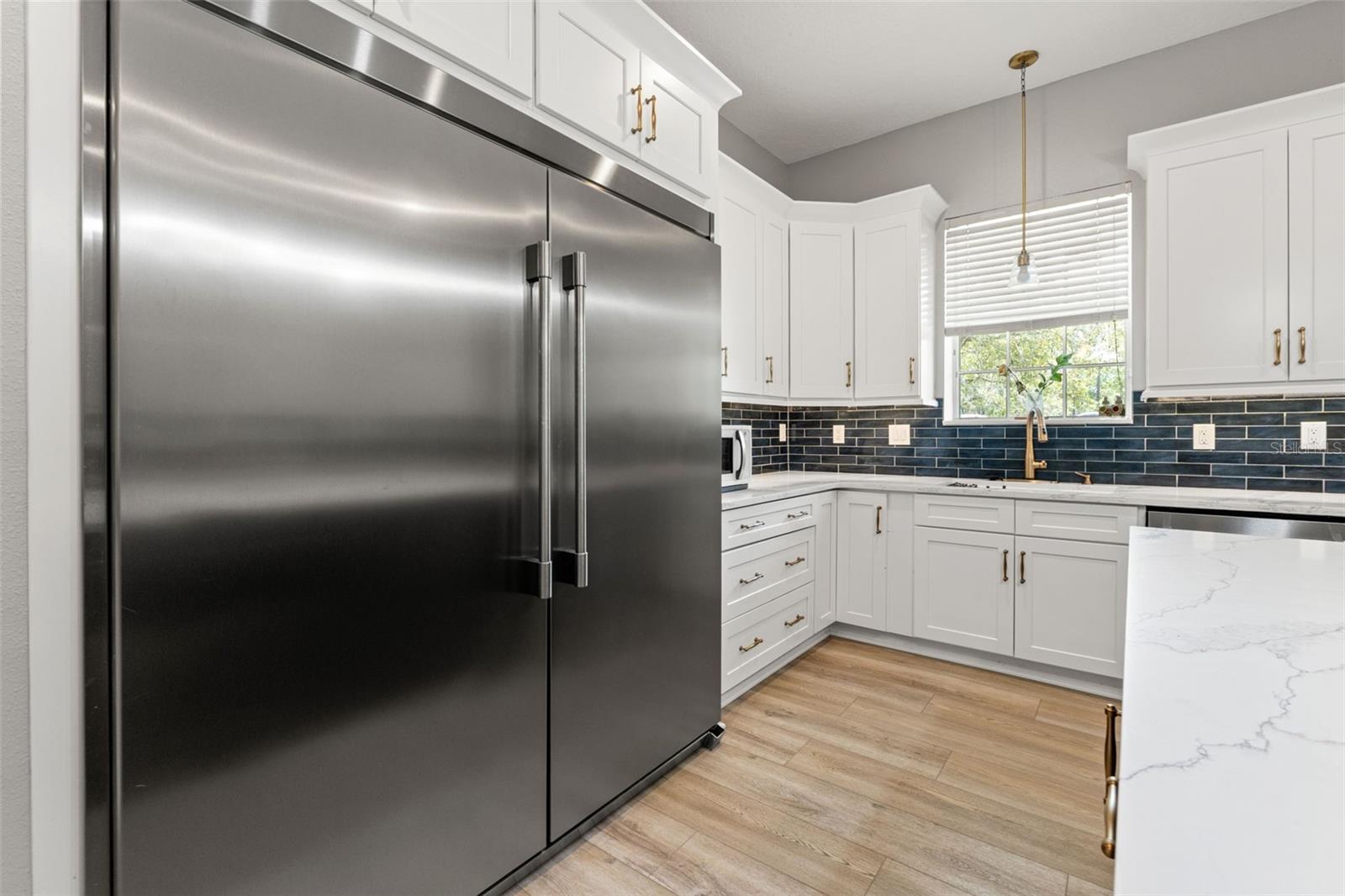 ROYAL HIGHLANDS - Residential