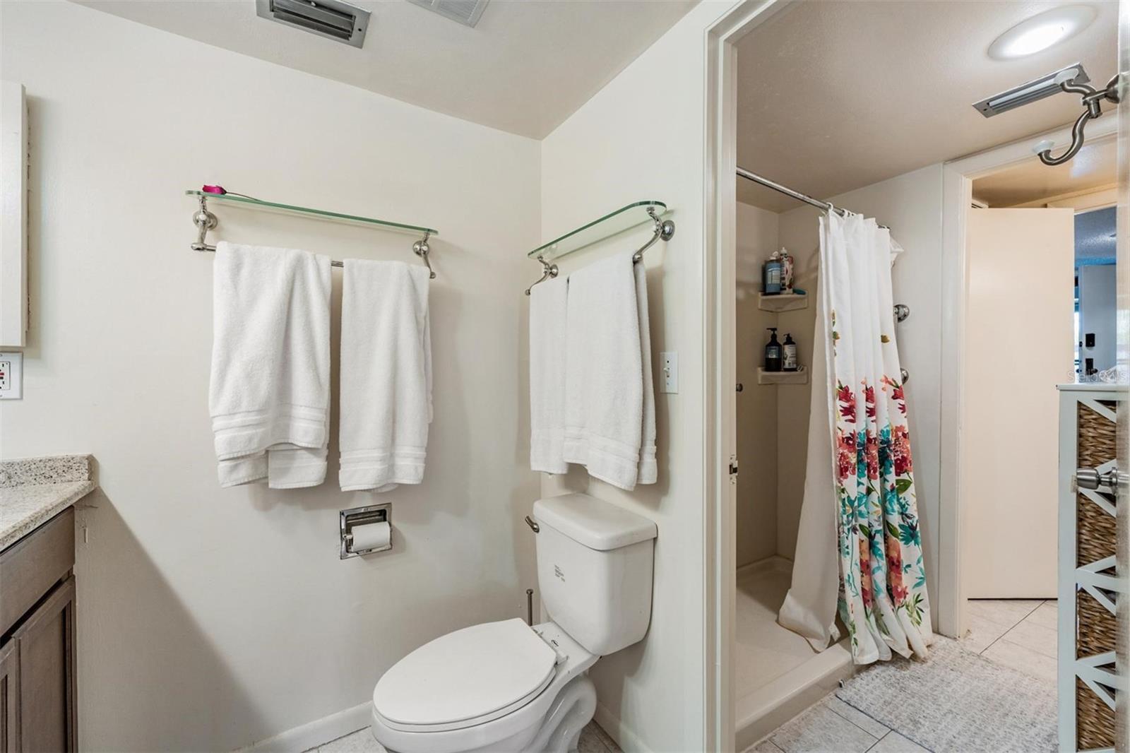 LAKE TARPON SAIL & TENNIS CLUB - Residential Lease