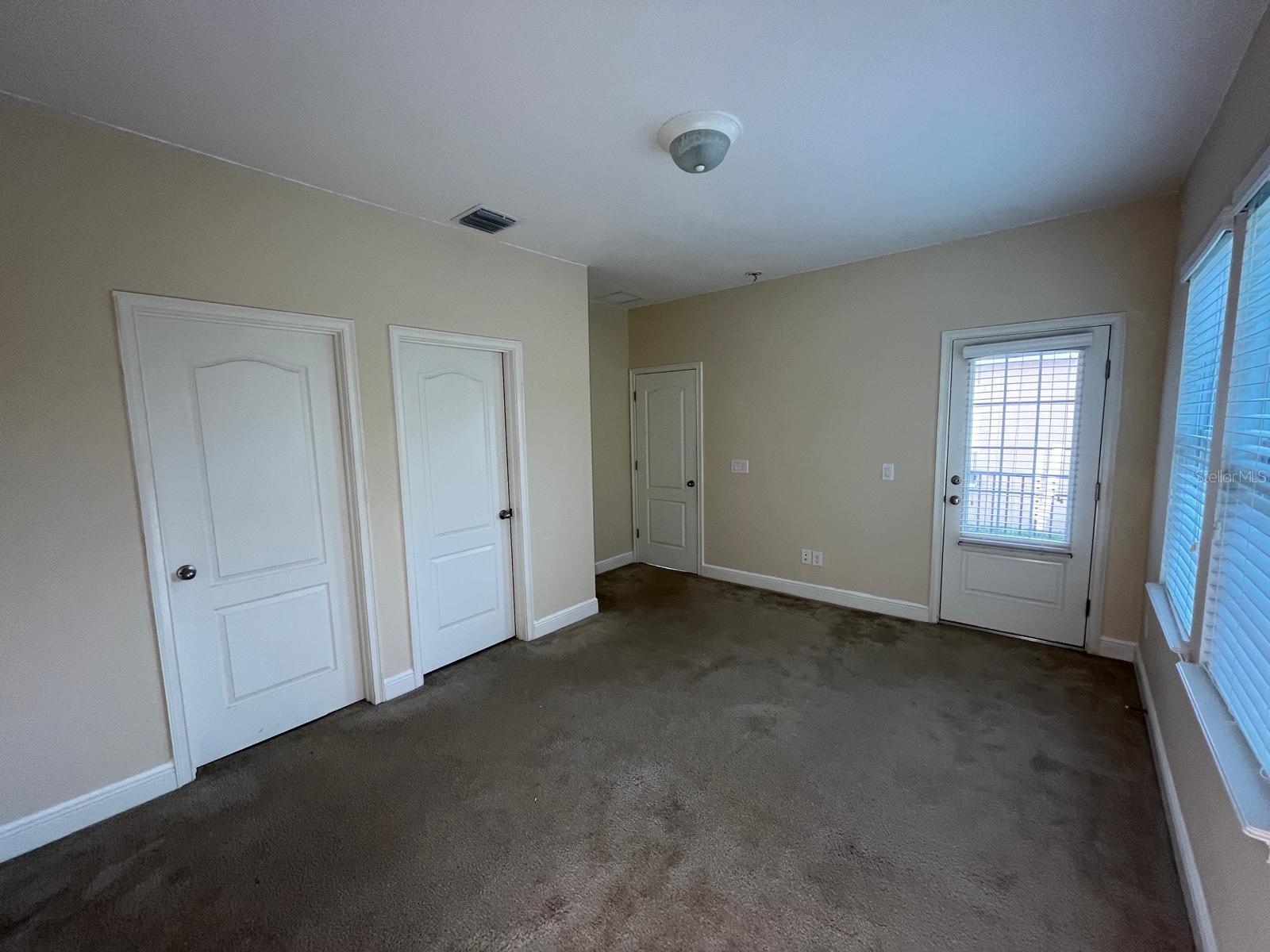 CARRINGTON - Residential Lease