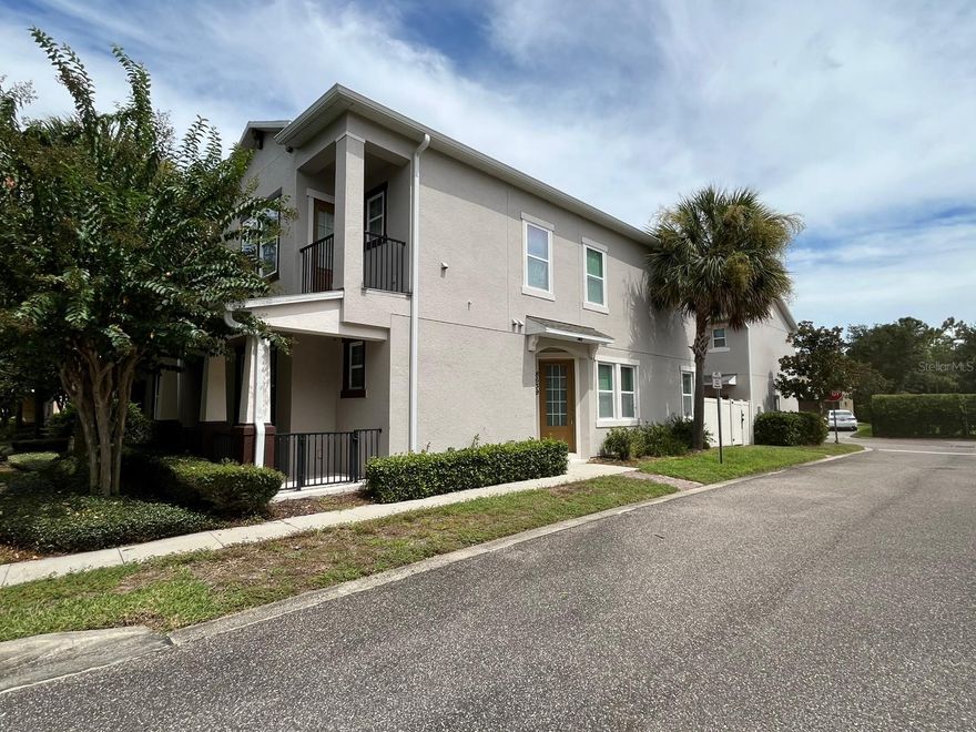 Discover this spacious 4-bedroom, 3.5-bathroom townhouse located in the sought-after area of Windermere. This elegant two-story residence has a highly functional design.
The main floor features the primary suite with a closet and en-suite bathroom, along with a convenient half bath. Upstairs, you’ll find three additional bedrooms: one with its own private full bath and two that share another full bathroom. The property also offers two covered parking spaces, providing comfort and protection for your vehicles.

This home has an independent apartment with a private entrance, fully equipped with a kitchen, washer and dryer, and a bedroom with a full bathroom. Which it will rent separately.

Community pool and social area. Conveniently located close to top-rated dining, shopping, and major highways, this property offers a versatile lifestyle in one of Windermere’s most desirable areas.