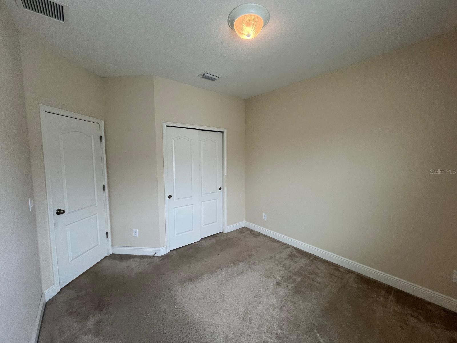 CARRINGTON - Residential Lease