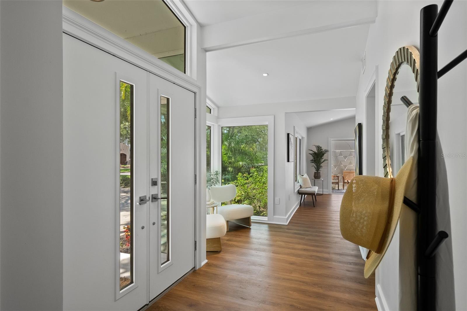 DAVIS ISLANDS PB10 PG52 TO 57 - Residential