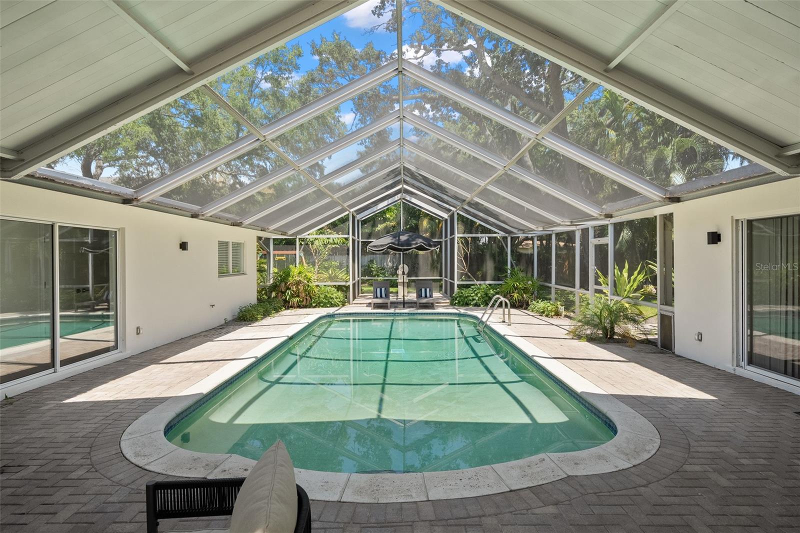 DAVIS ISLANDS PB10 PG52 TO 57 - Residential