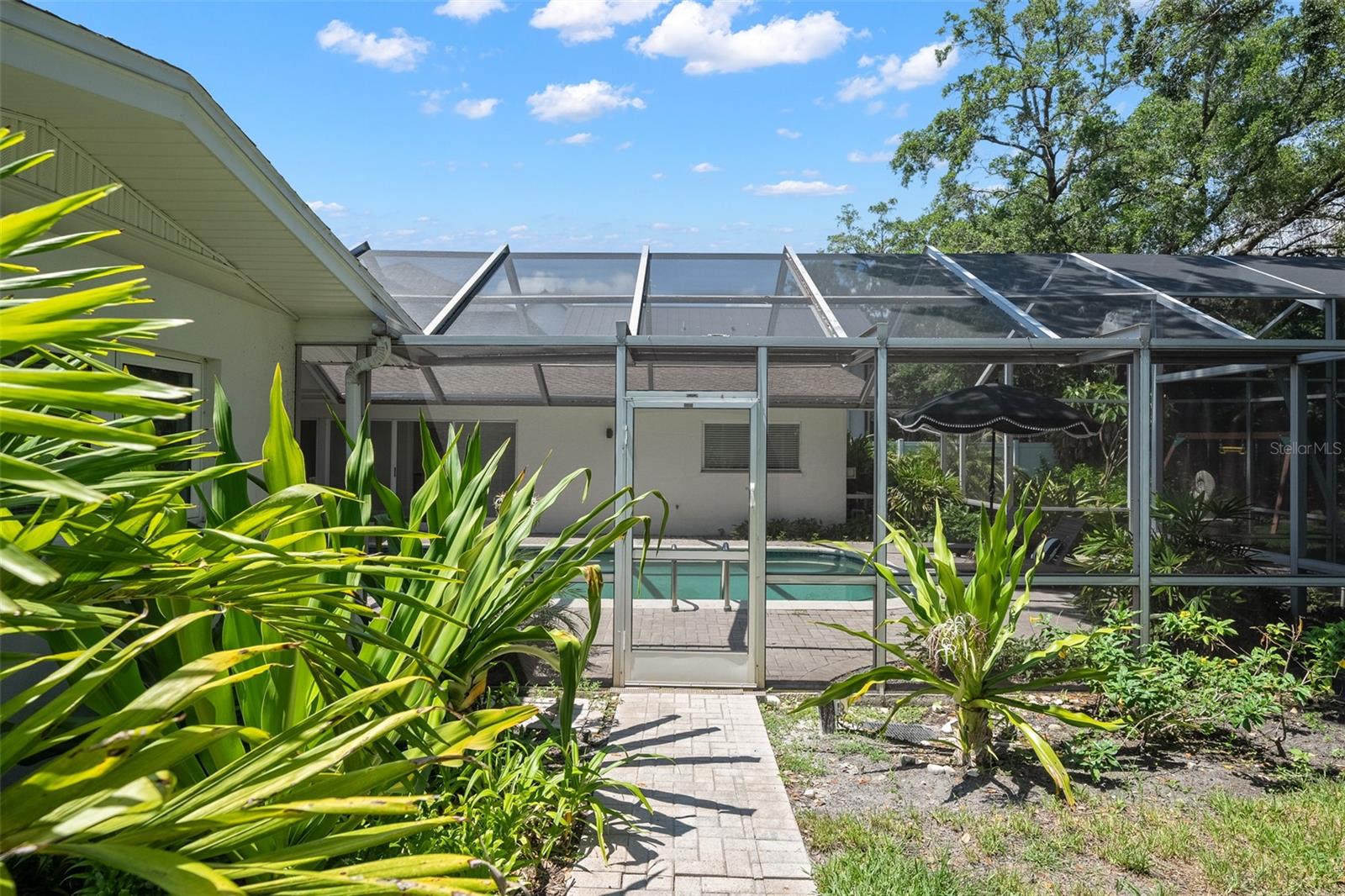 DAVIS ISLANDS PB10 PG52 TO 57 - Residential