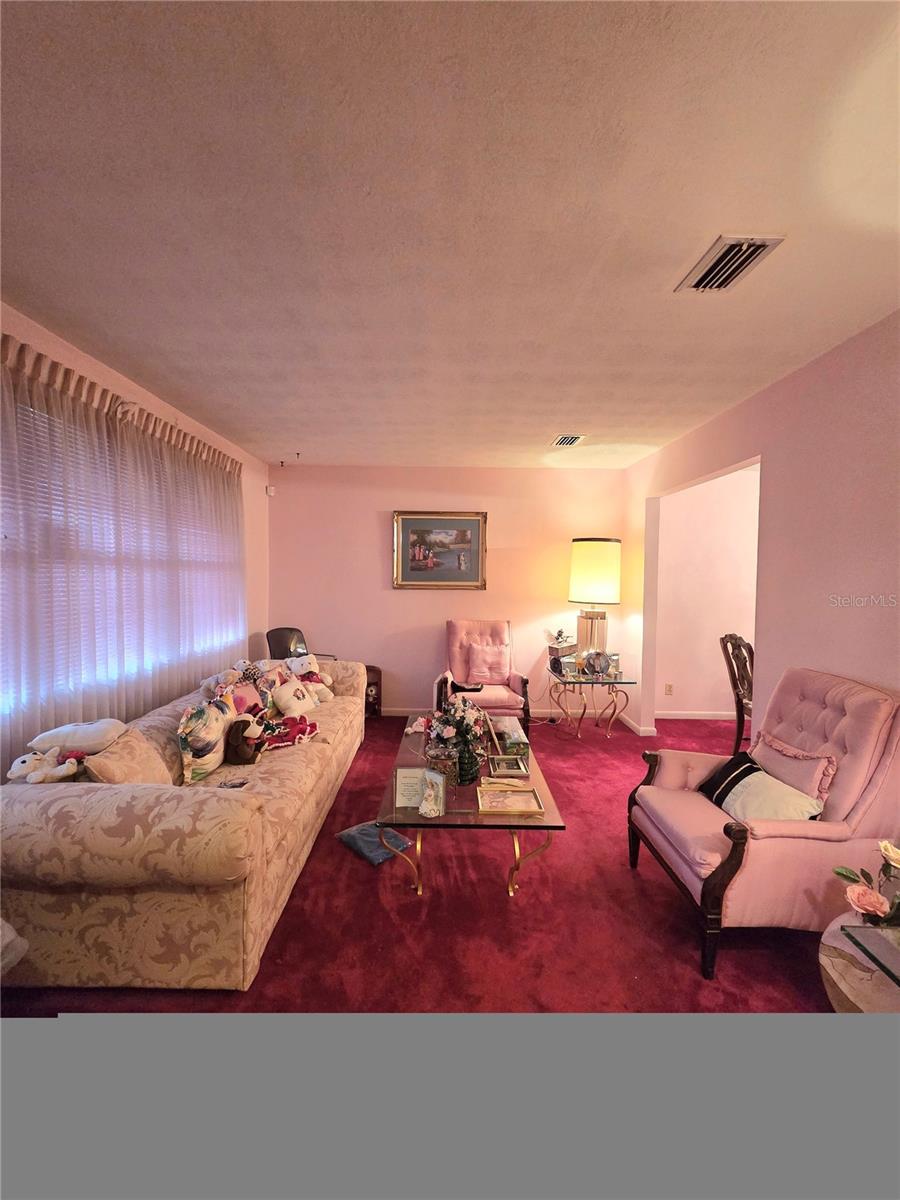 QUEEN AKERS UNIT 08A - Residential
