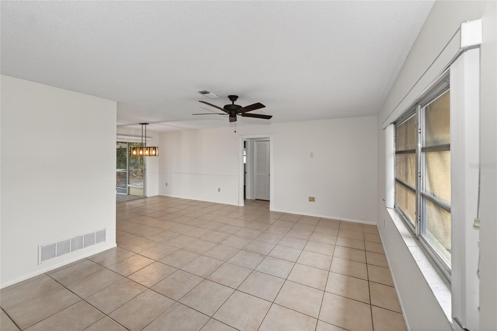 2508 CARDWELL WAY