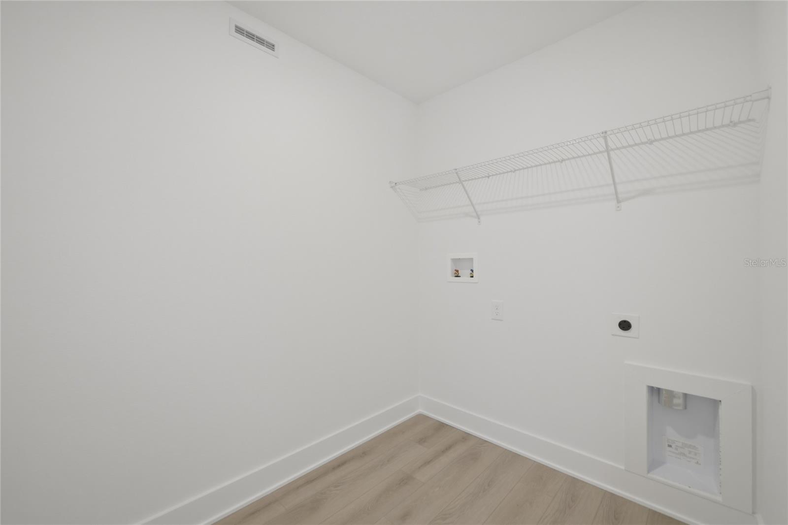 PARKVIEW/HAMLIN - Residential