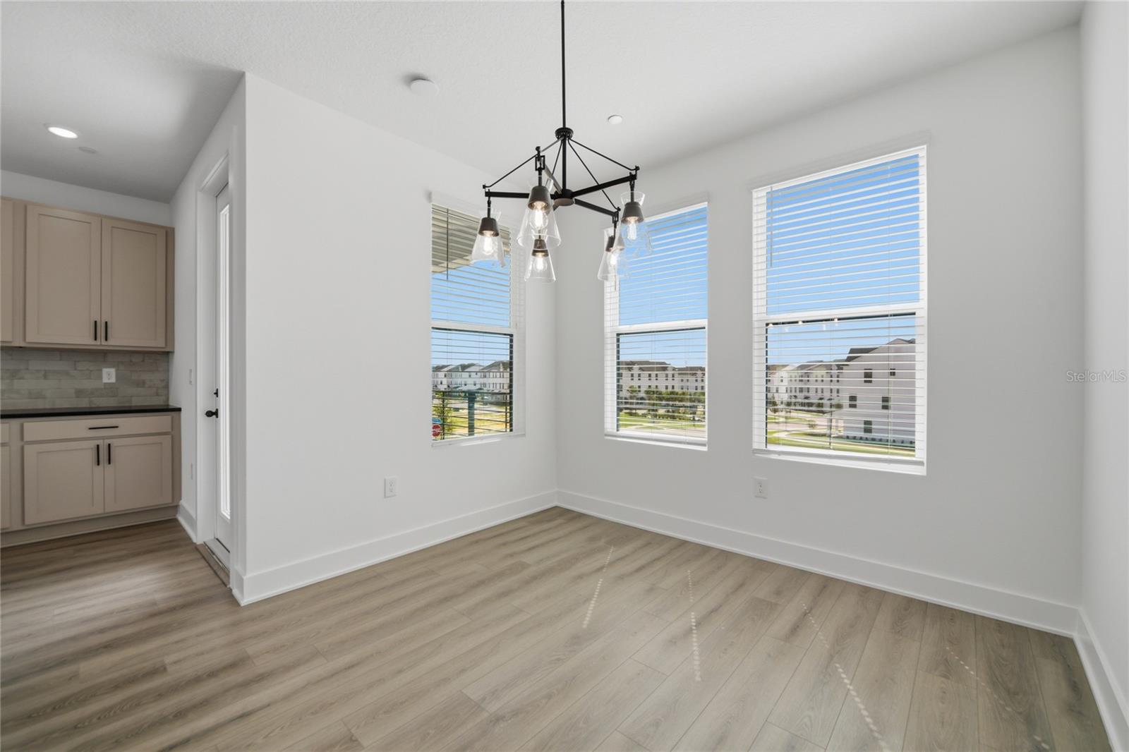 PARKVIEW/HAMLIN - Residential