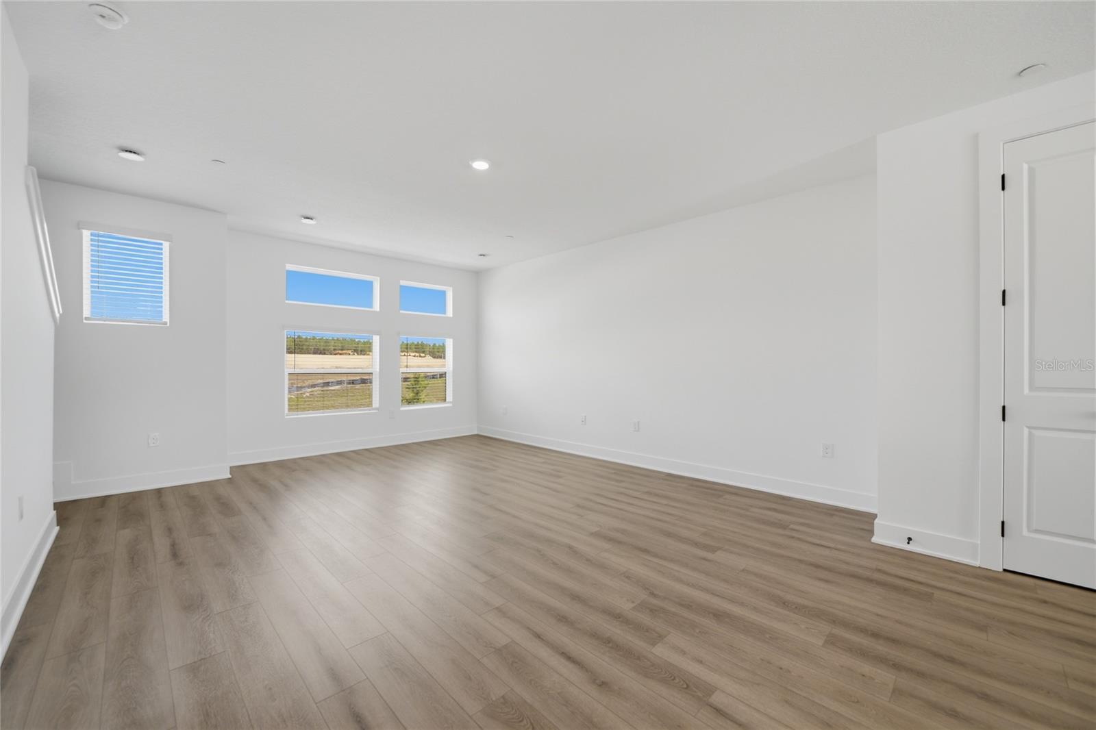 PARKVIEW/HAMLIN - Residential