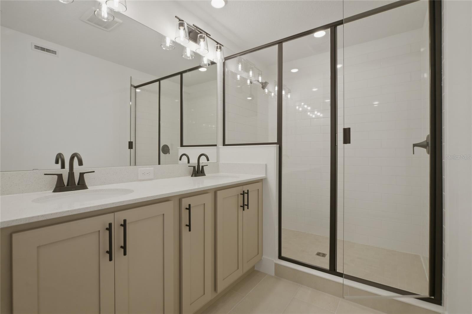 PARKVIEW/HAMLIN - Residential