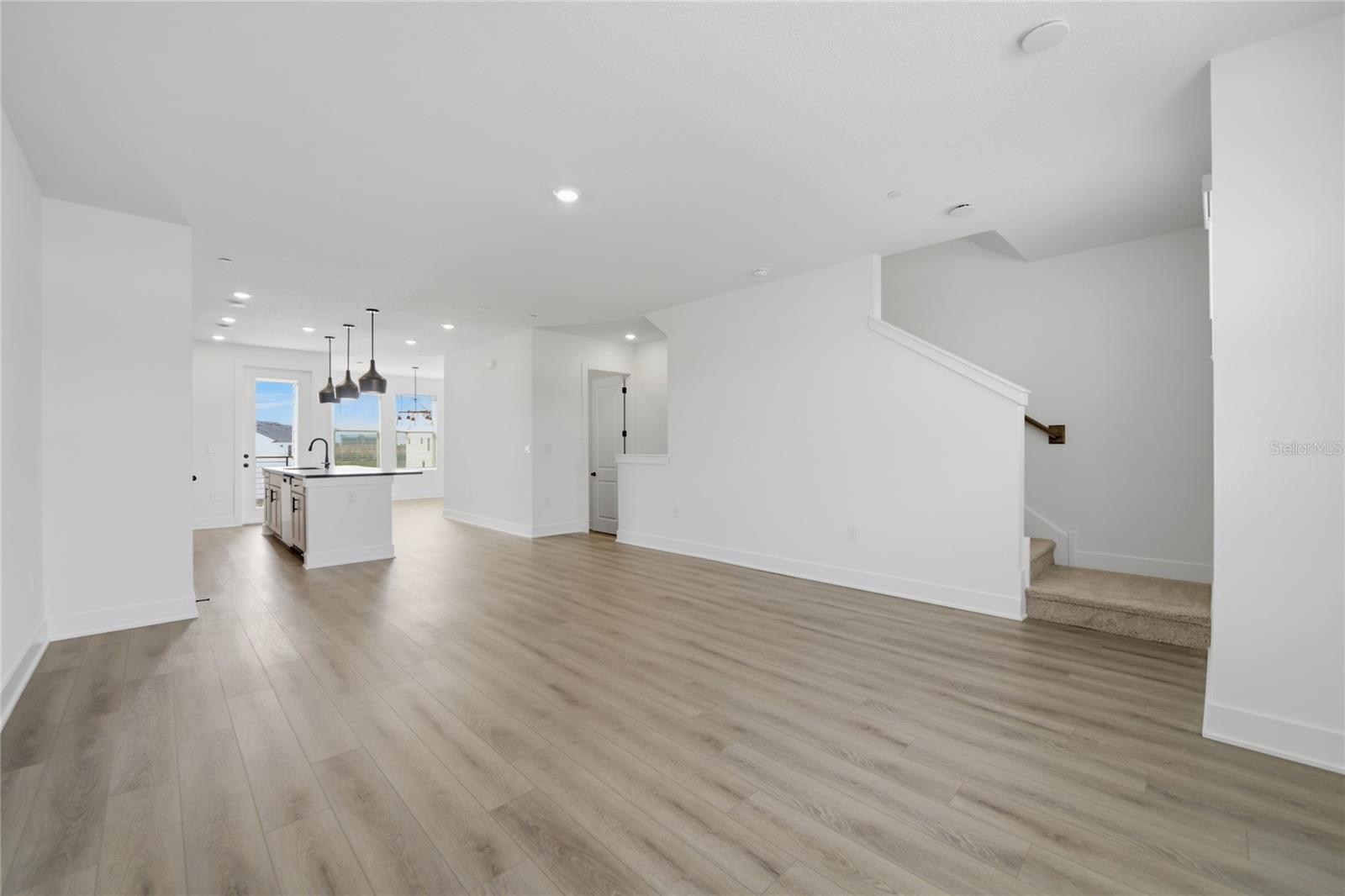 PARKVIEW/HAMLIN - Residential