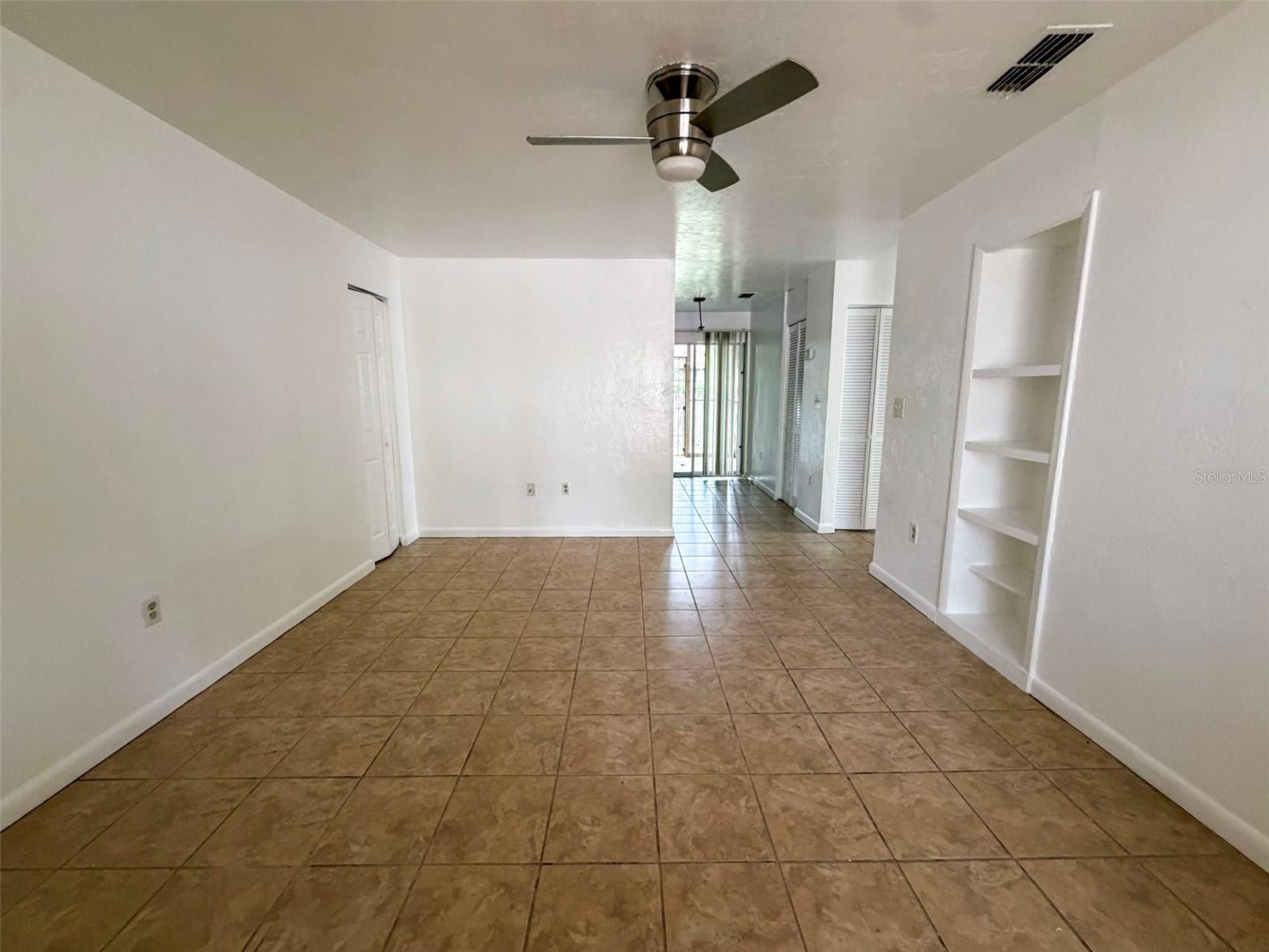 1048 SW 6TH DRIVE B