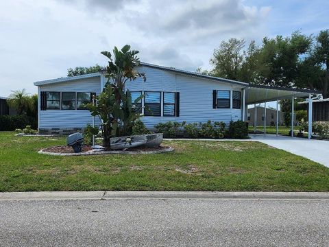 Manufactured Home in ENGLEWOOD FL 8455 BUTTONQUAIL DRIVE.jpg