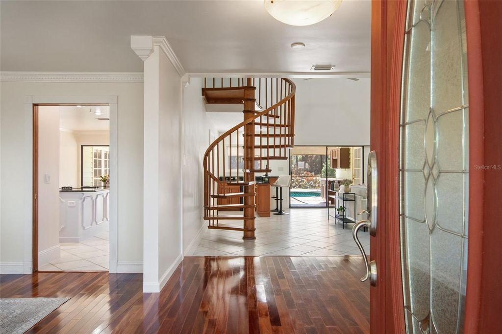 Photo of 2931 Sunbittern Court, Windermere, FL 34786 (MLS # O6378100)