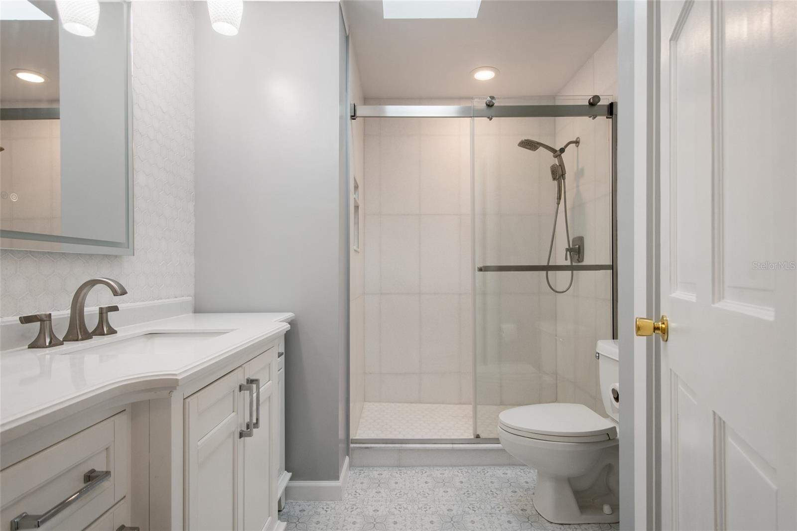 BUTLER BAY - Residential