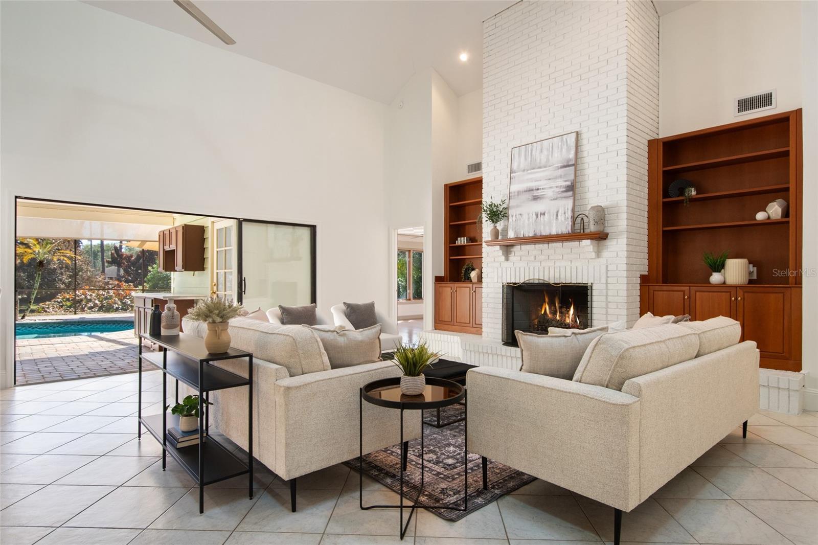 2931 SUNBITTERN COURT