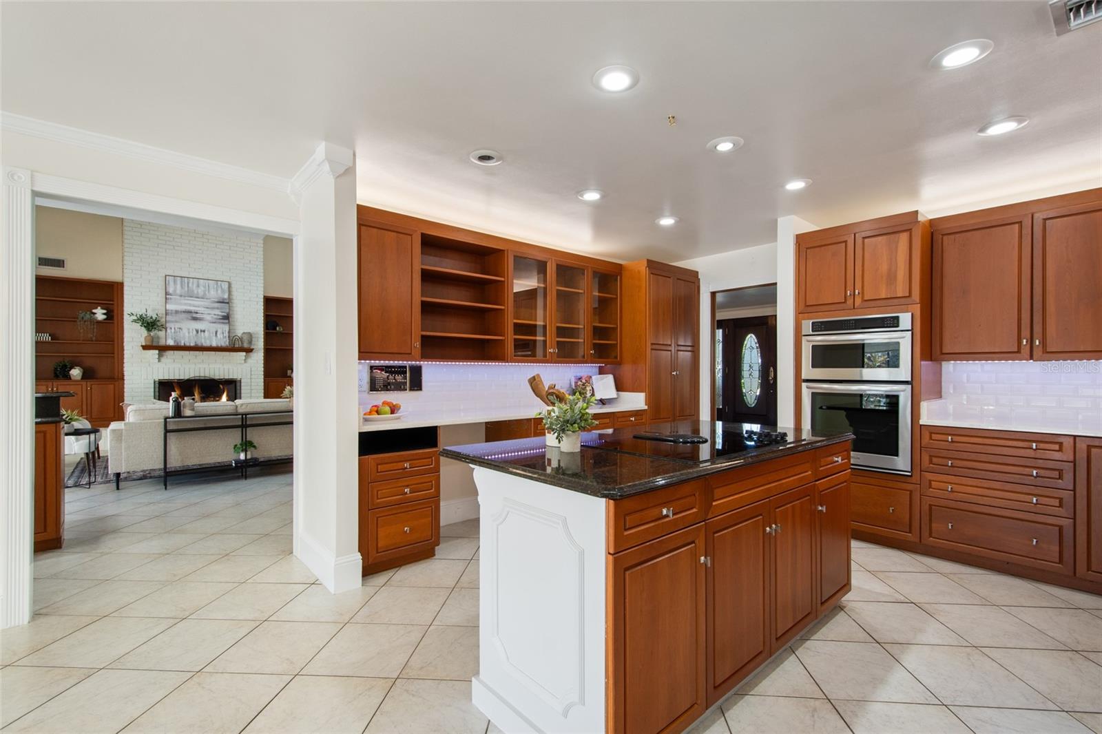 BUTLER BAY - Residential