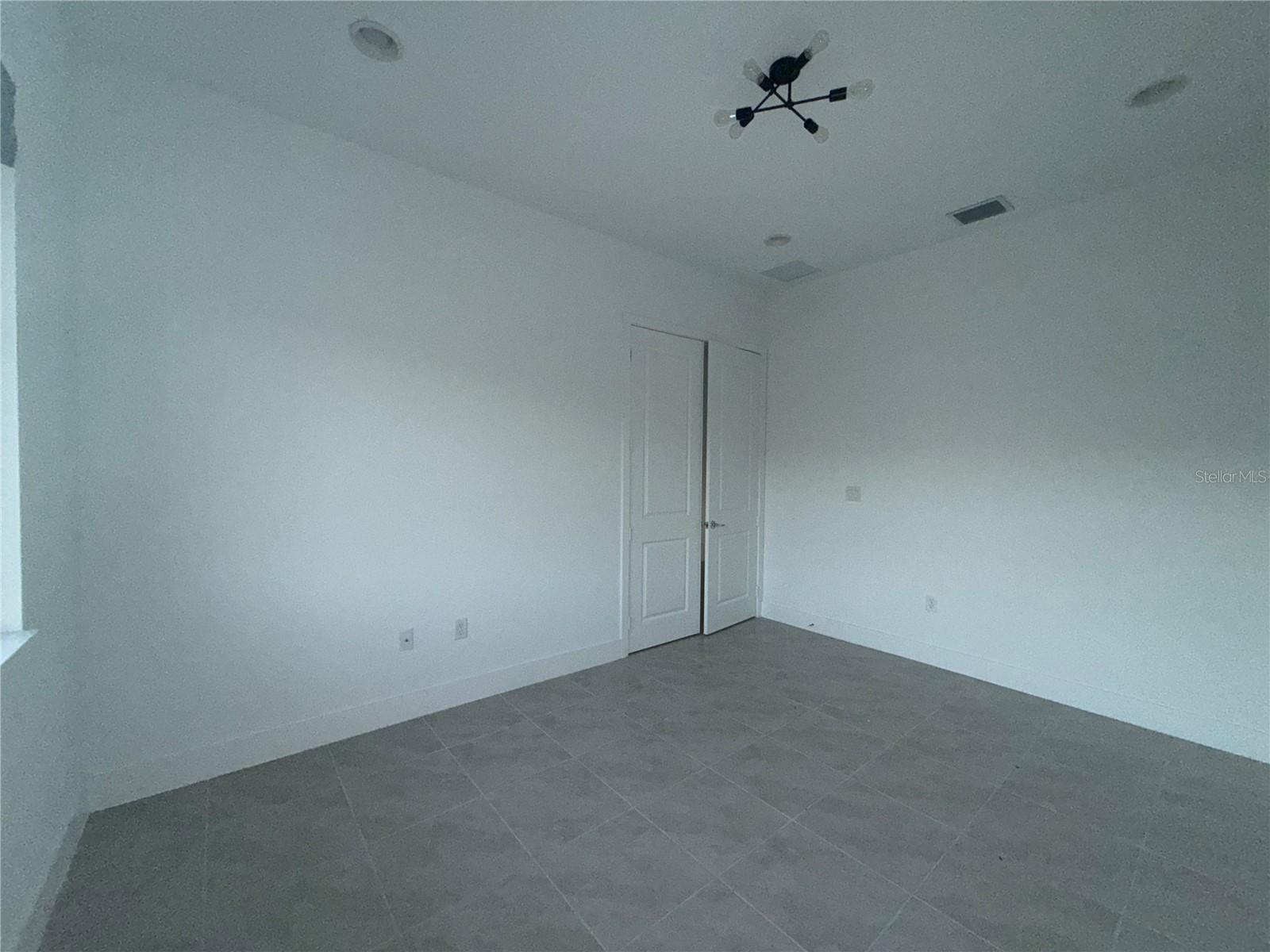 AVE MARIA - Residential