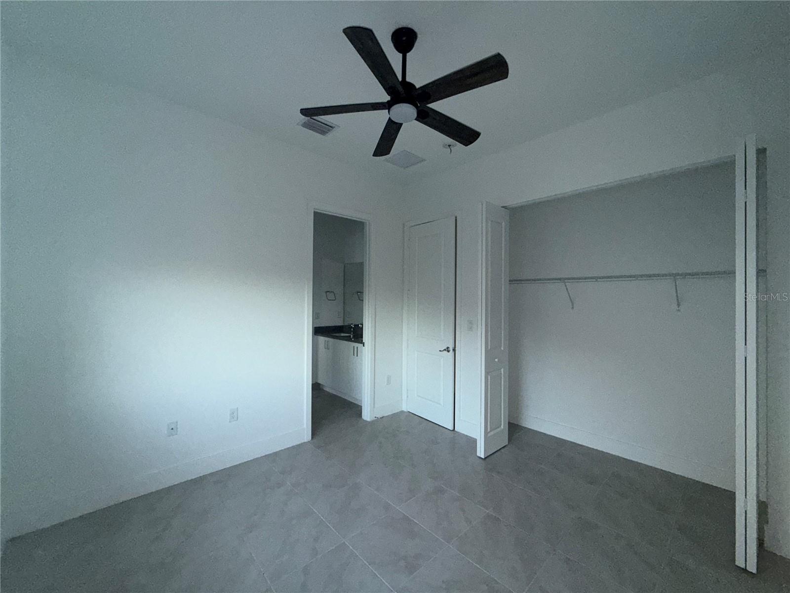 AVE MARIA - Residential