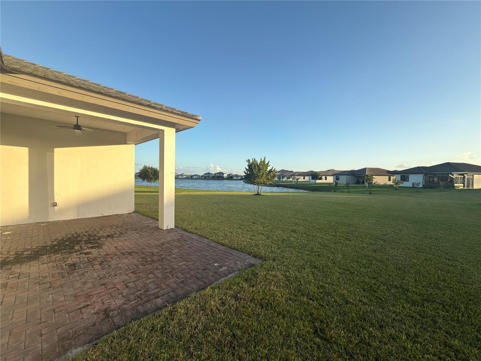 AVE MARIA - Residential