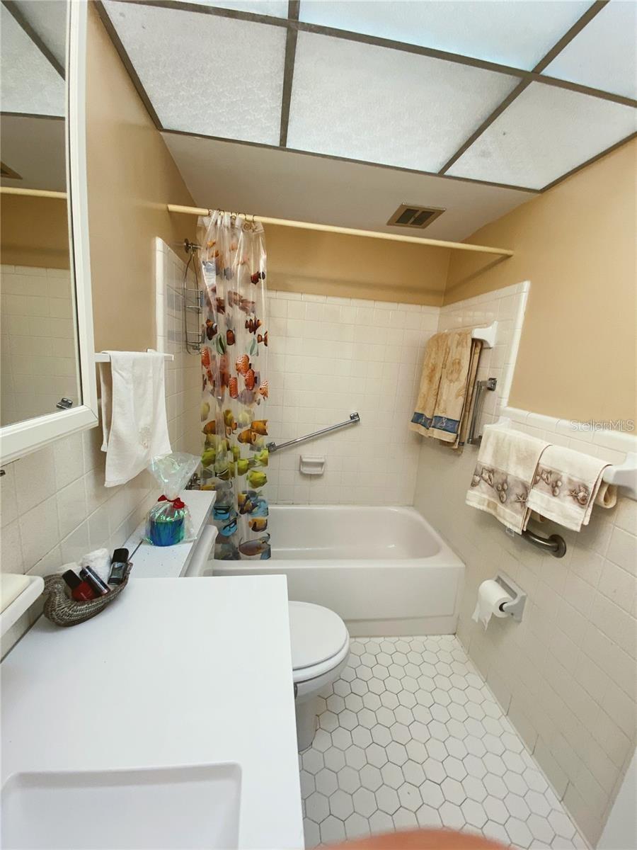 SEMINOLE GARDEN APTS CO-OP - Residential