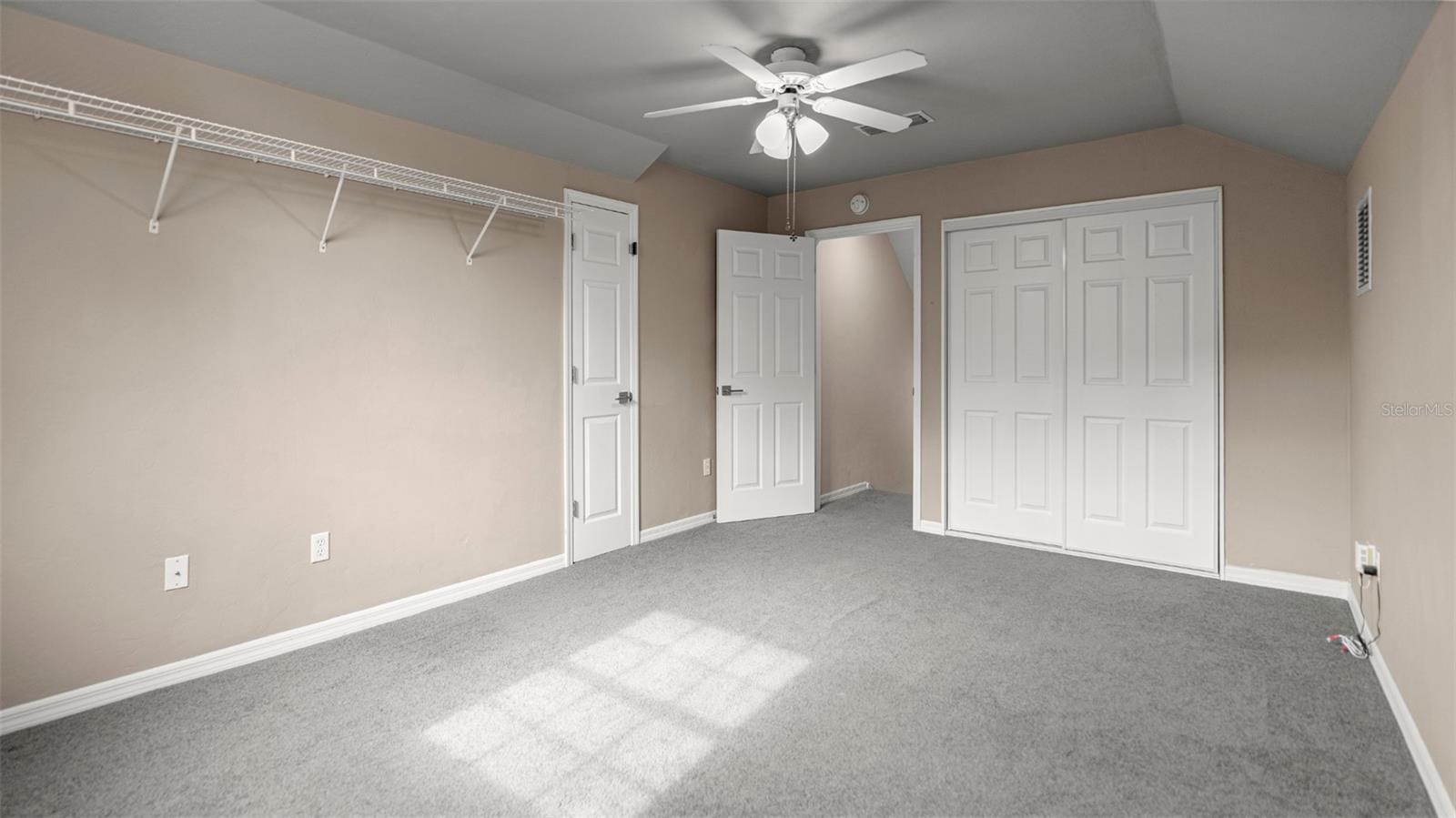 HP/HAMPSTEAD PK33,25-40,65-9 - Residential