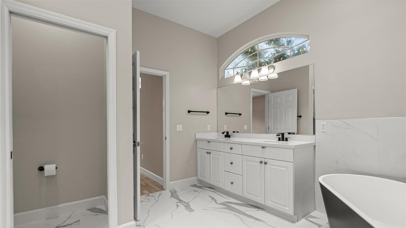 HP/HAMPSTEAD PK33,25-40,65-9 - Residential