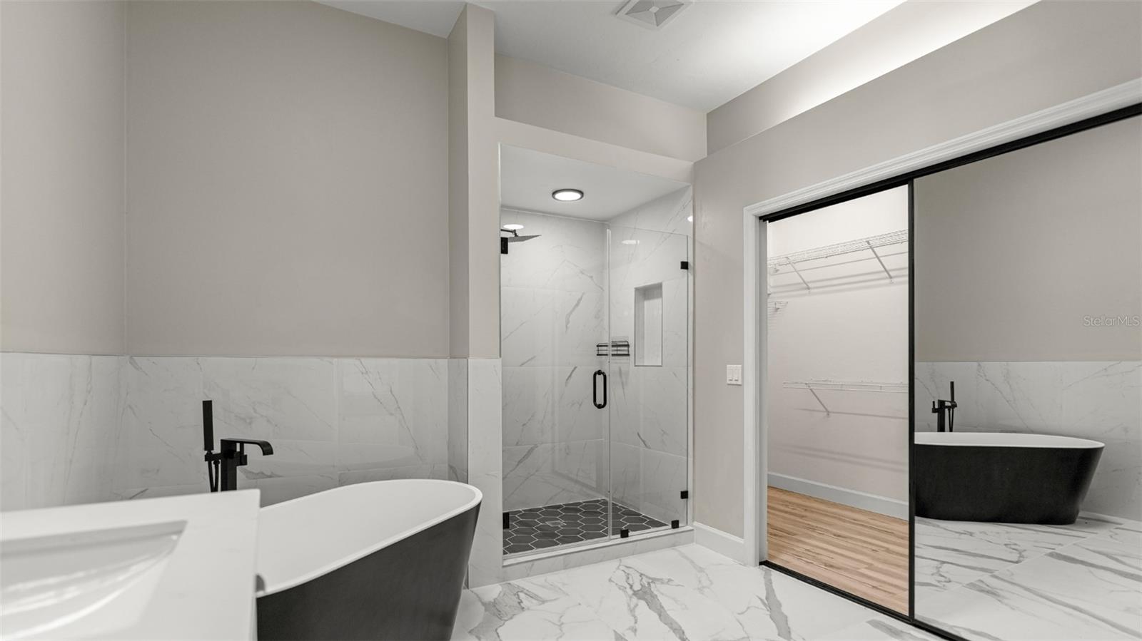 HP/HAMPSTEAD PK33,25-40,65-9 - Residential