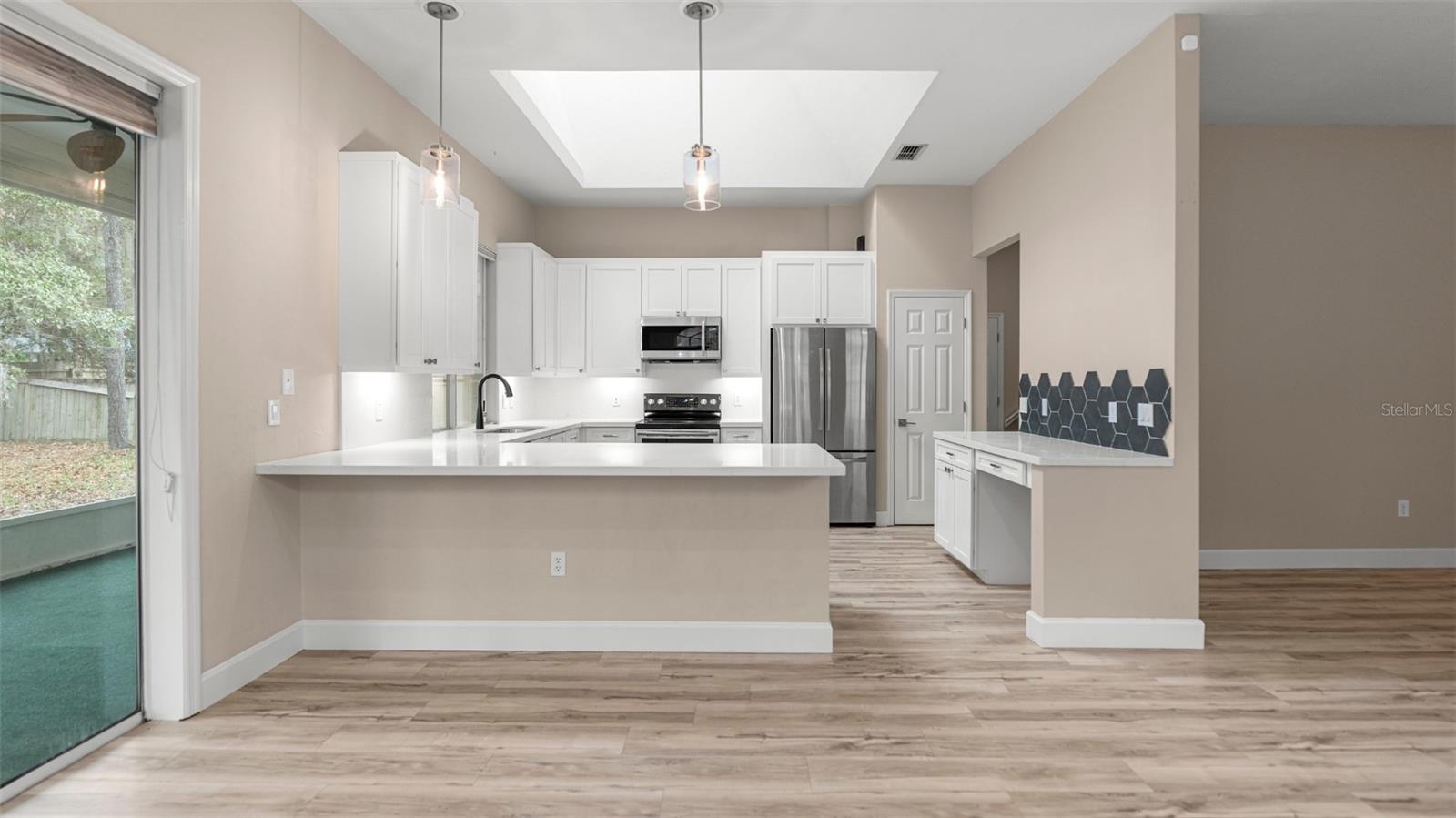 HP/HAMPSTEAD PK33,25-40,65-9 - Residential