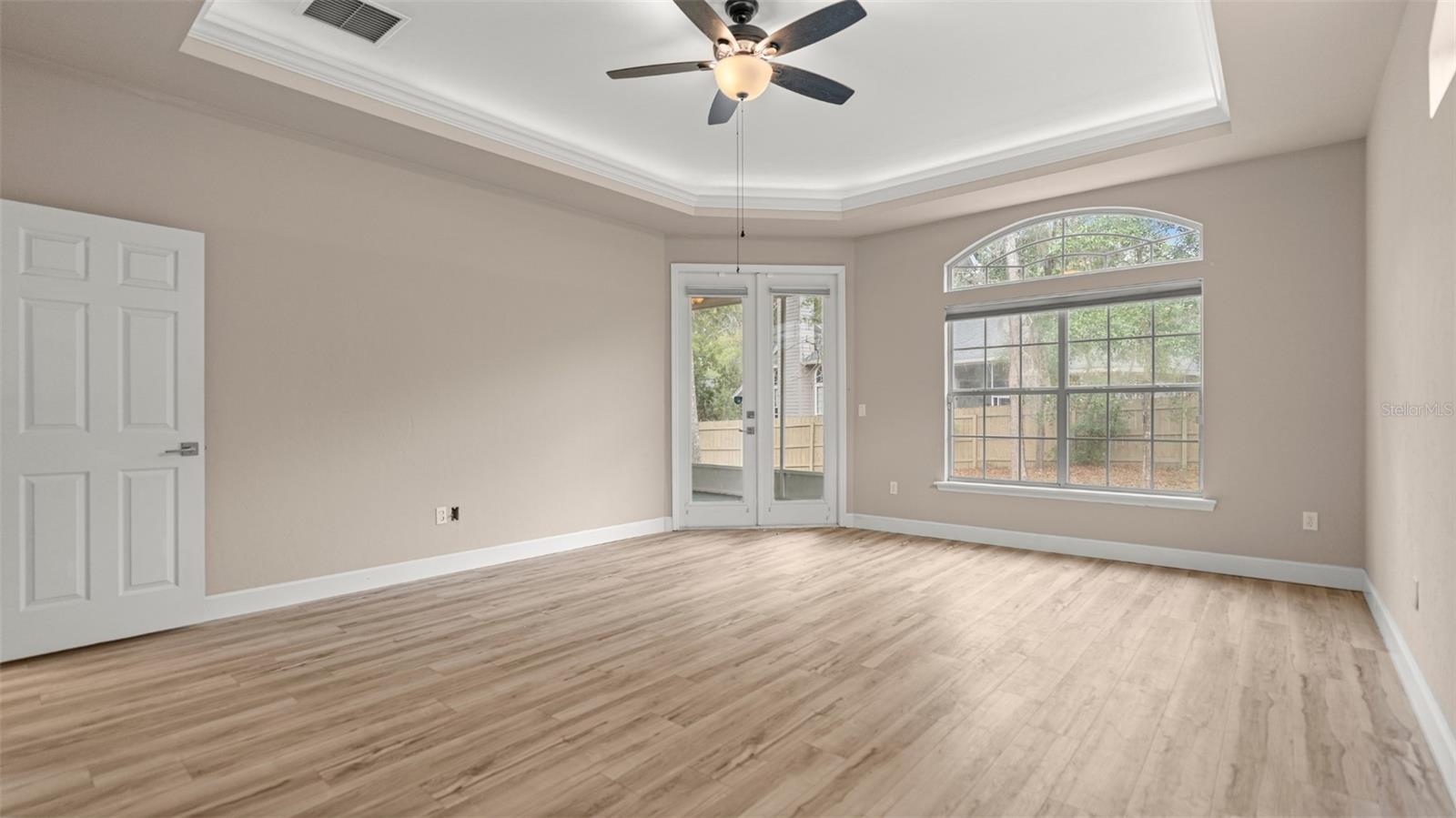 HP/HAMPSTEAD PK33,25-40,65-9 - Residential