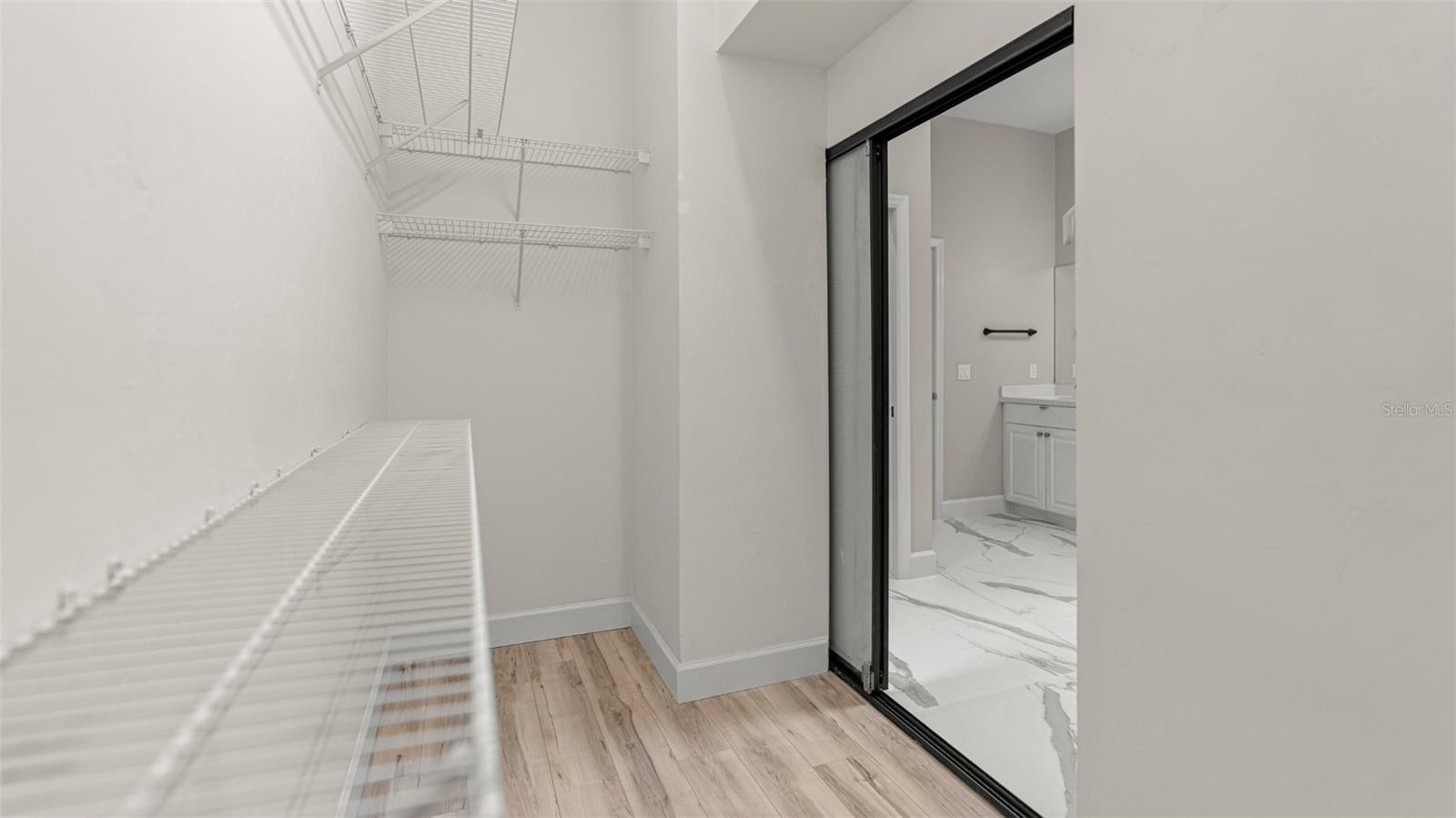 HP/HAMPSTEAD PK33,25-40,65-9 - Residential