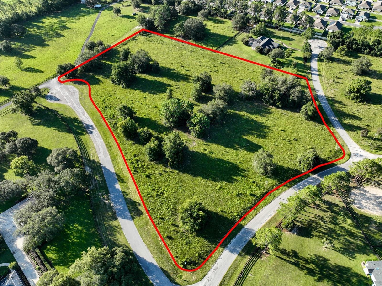 Located in one of the most desirable areas of SW Ocala, this 6.39 acre parcel is ready to set up your equestrian paradise! Zoned A-1 this creates endless possibilities for the future. Close to all shopping, hospitals, and a little over 1 hour drive to major airports.