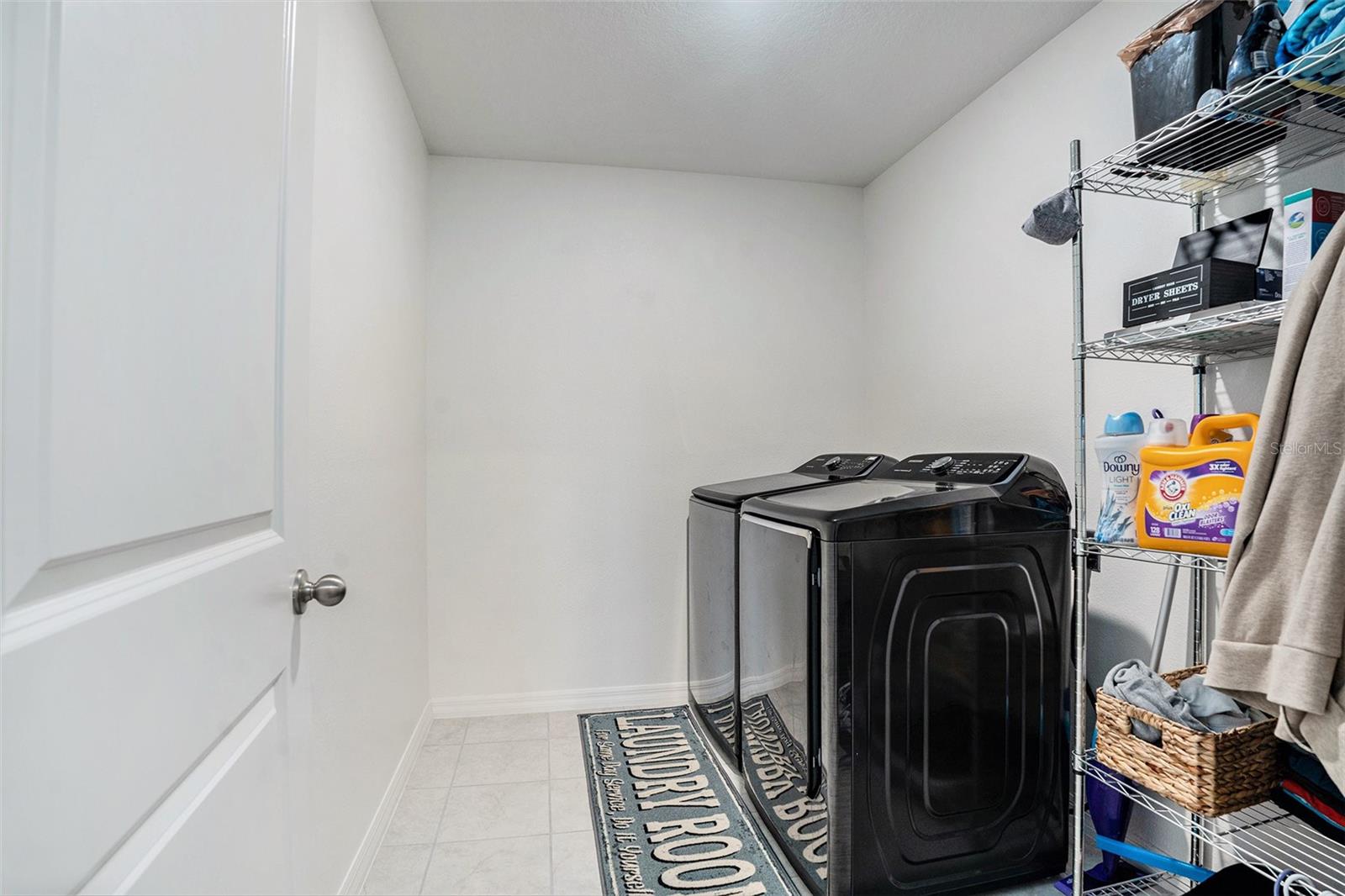 LEGENDS POINTE - Residential