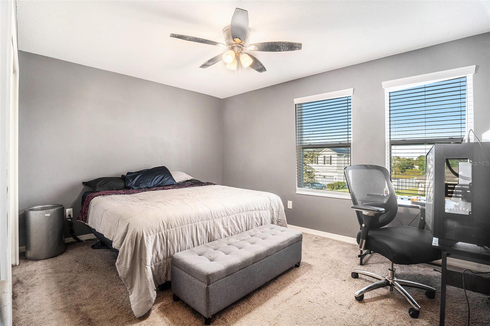 LEGENDS POINTE - Residential