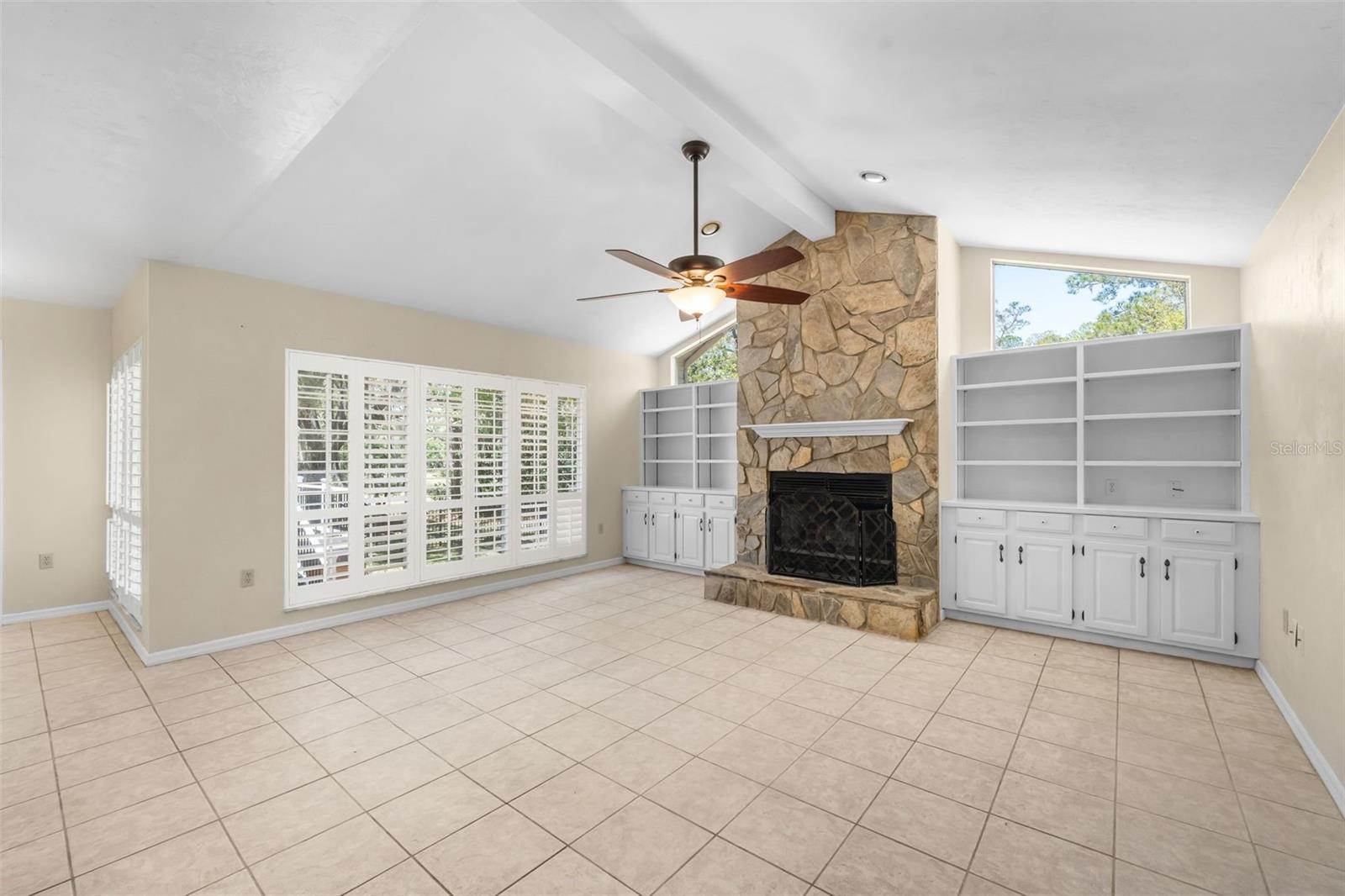 FAIRWAY ESTATES IN - Residential