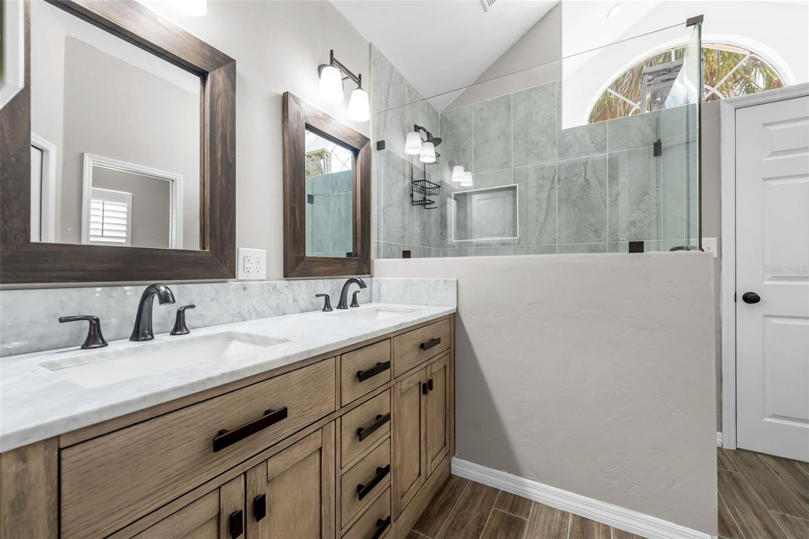 FAIRWAY ESTATES IN - Residential