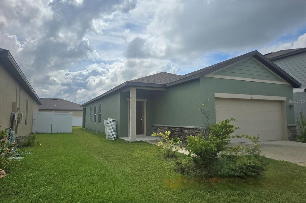 Photo of 963 Sunlit Coral Street, Ruskin, FL 33570 (MLS # TB8419558)
