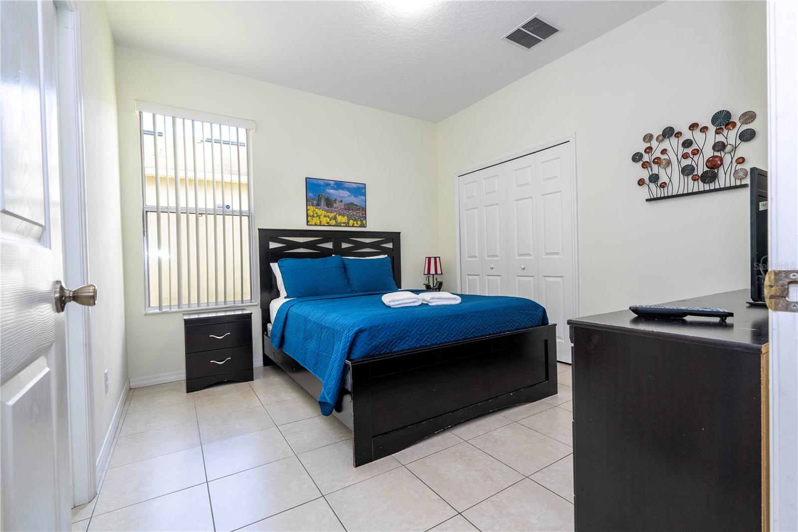 CRYSTAL COVE RESORT - Residential