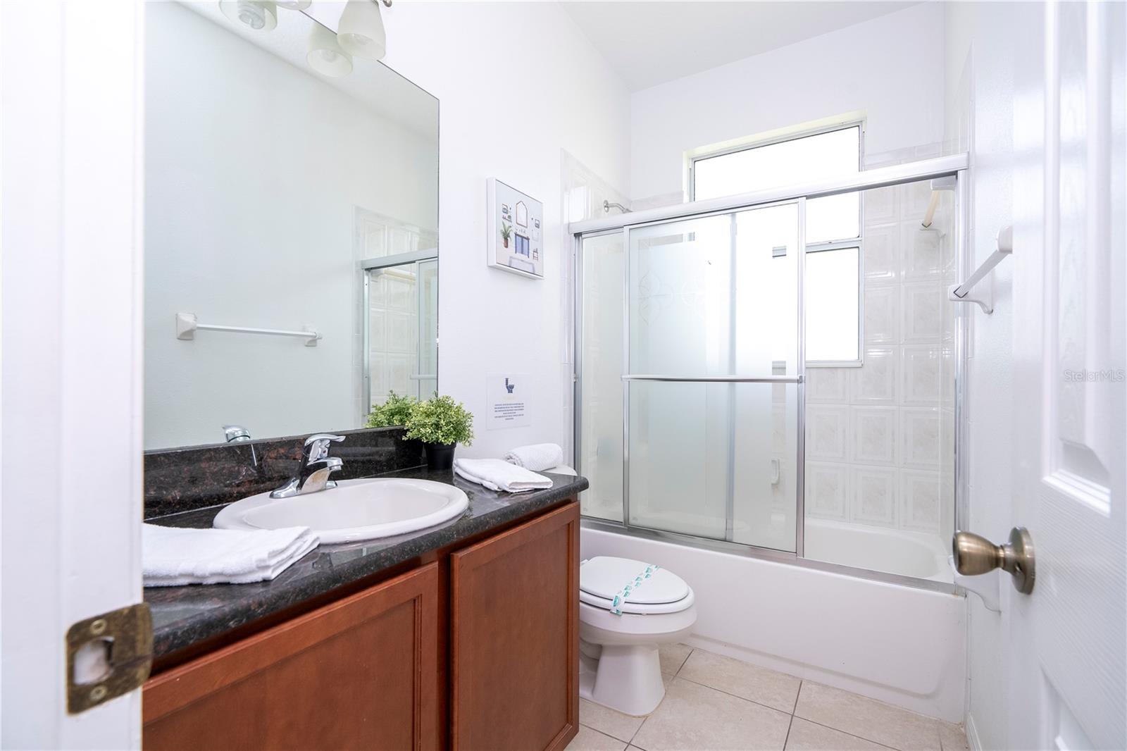 CRYSTAL COVE RESORT - Residential