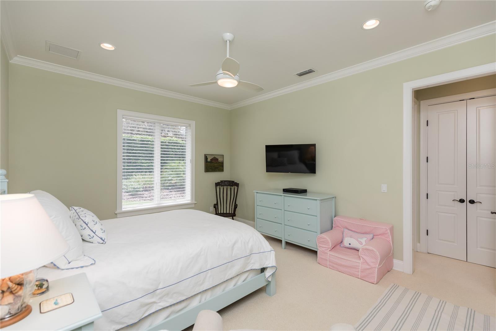 ISLAND ESTATES SUB - Residential