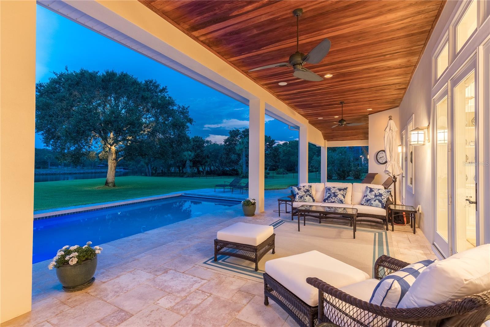 ISLAND ESTATES SUB - Residential